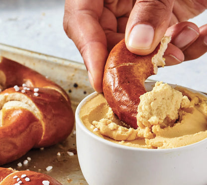 Roadhouse Cheddar, Plant Milk Cheese Spread